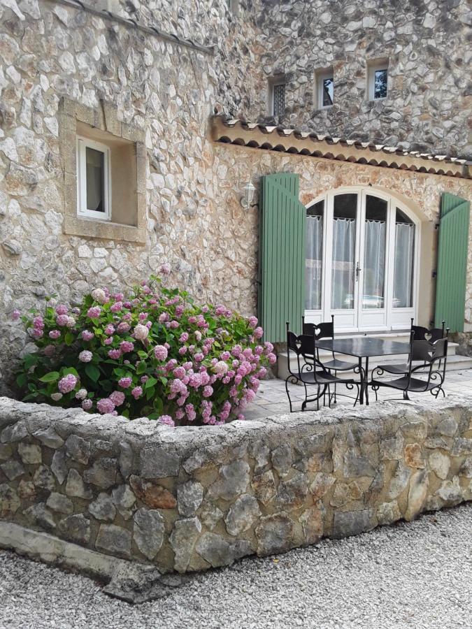 Mas De L'Ile Acomodação com café da manhã Avinhão Exterior foto